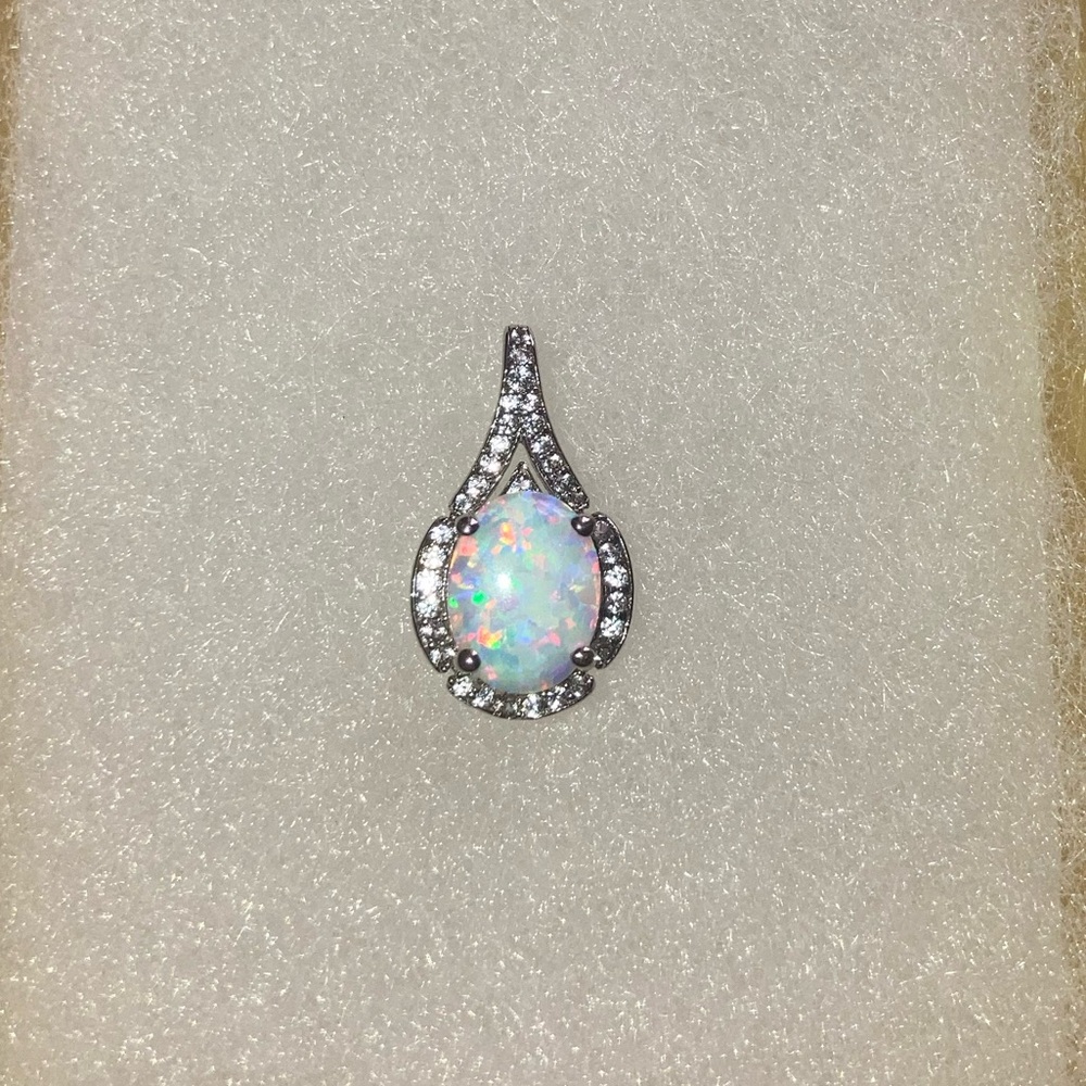 Sterling silver and opal pendant